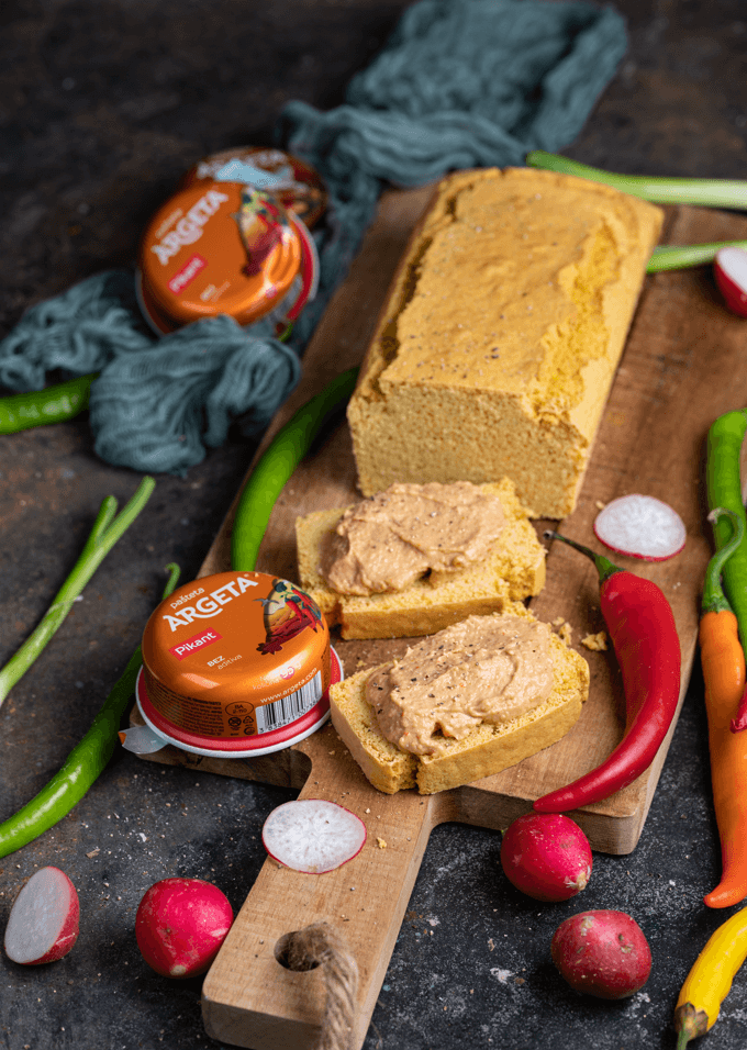 hljeb s brašnom od slanutka